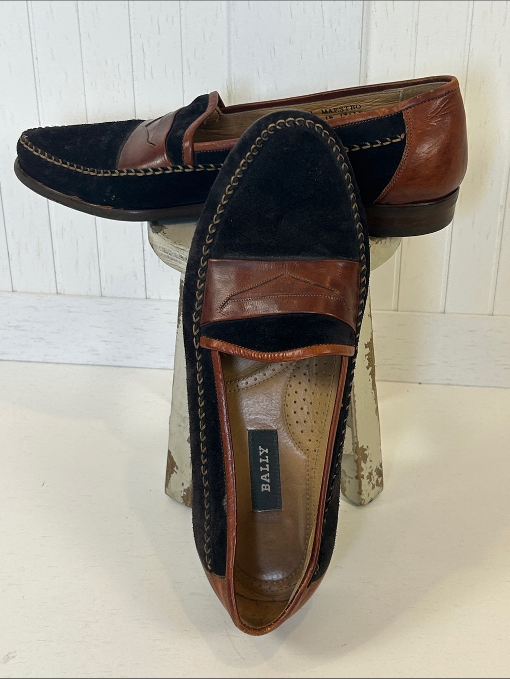 Bally Maestro Two Tone Suede Leather Penny Loafers Men’s 9M Italy